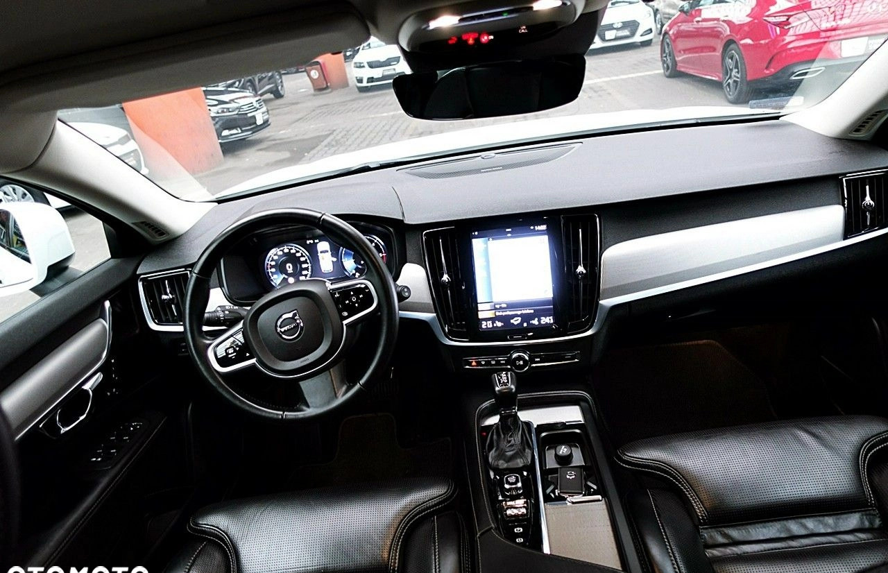 Volvo V90 Cross Country cena 219900 przebieg: 85000, rok produkcji 2020 z Kętrzyn małe 781